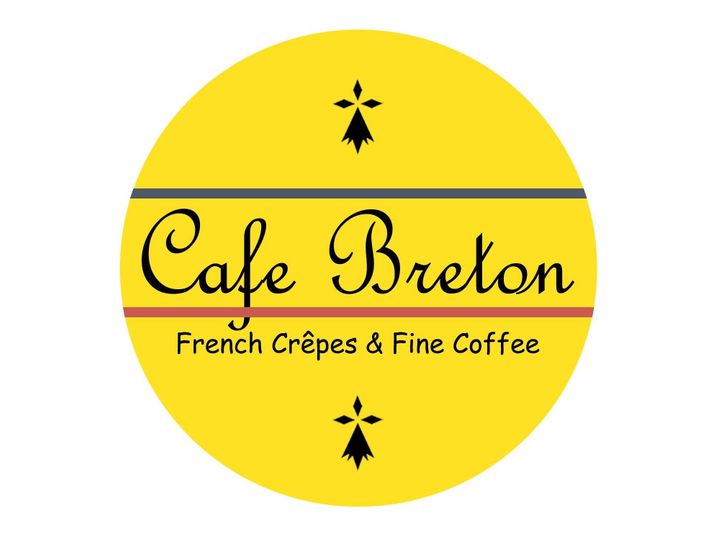 Paseo Outlets cafe breton